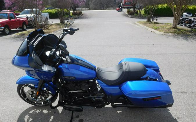 FLTRX 2024 Road Glide™