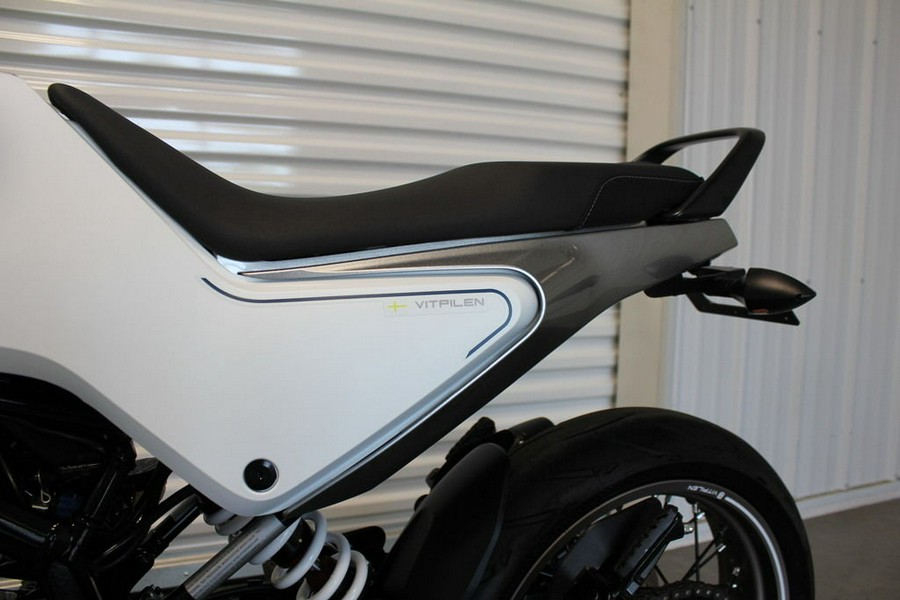 2023 Husqvarna® Vitpilen 401