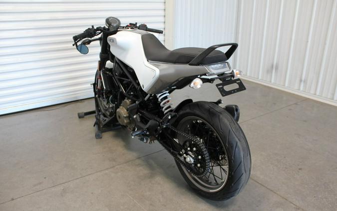 2023 Husqvarna® Vitpilen 401