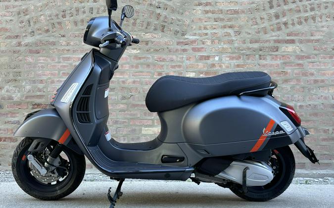 2023 Vespa GTS 300 Super Sport