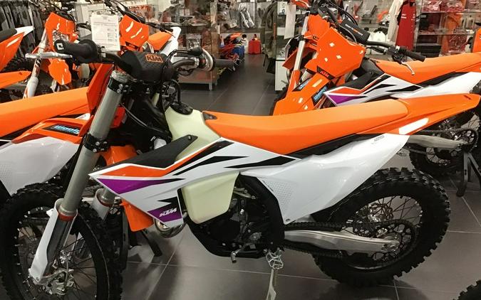 2024 KTM 125 XC