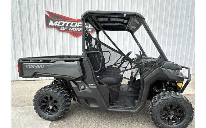 2024 Can-Am DEFENDER XT HD9