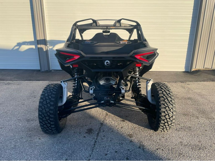 2024 Can-Am Maverick R X RS With Smart-Shox Black DEMO UNIT