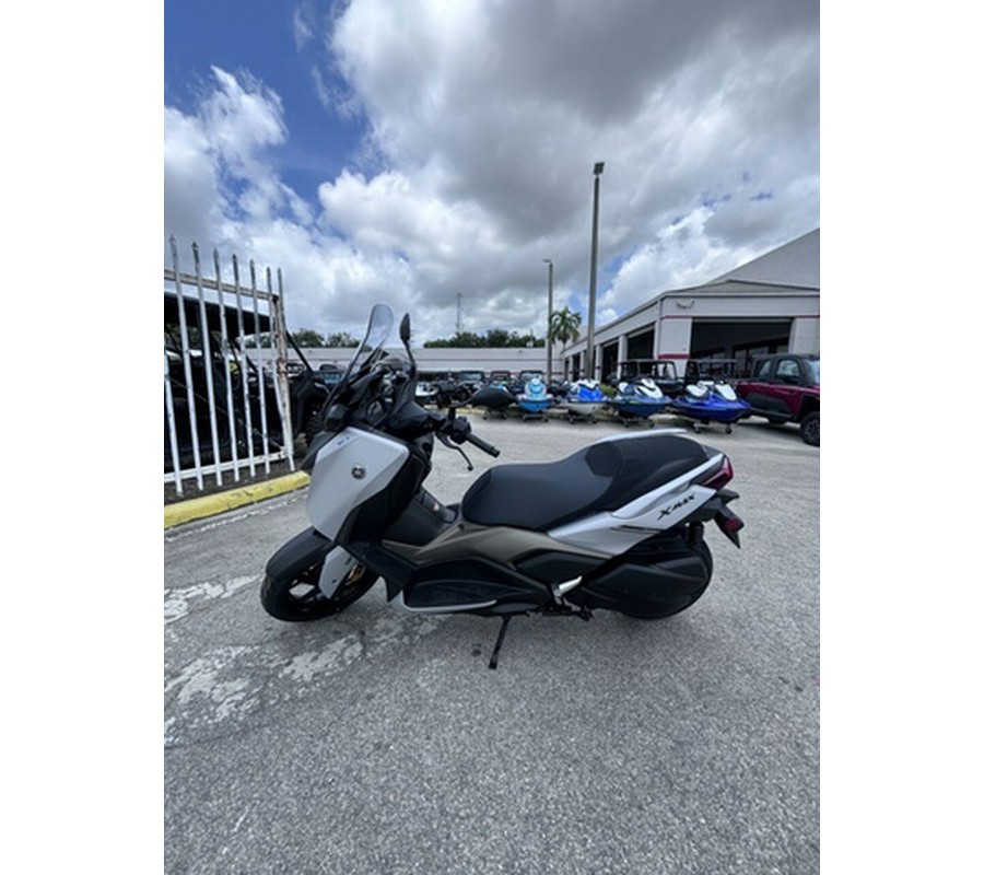 2024 Yamaha XMAX