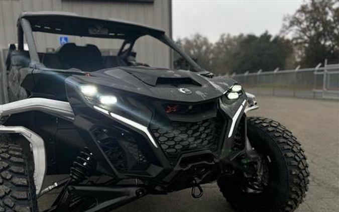 2024 Can-Am Maverick R X RS with Smart-Shox