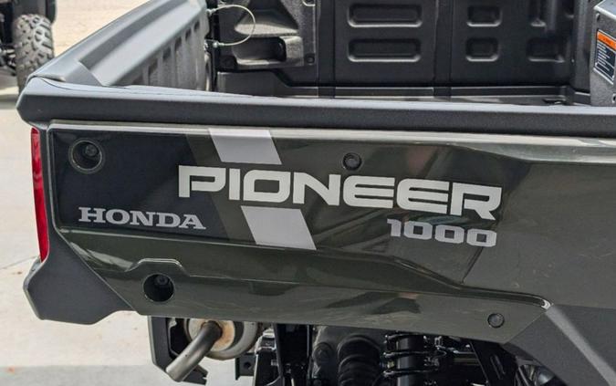 2024 Honda Pioneer 1000 Deluxe