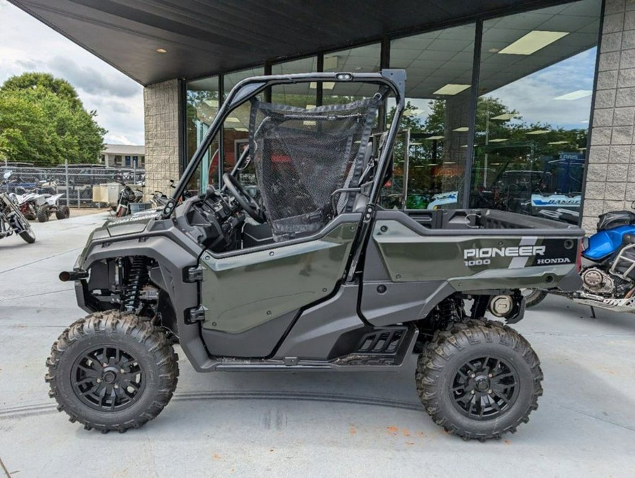 2024 Honda Pioneer 1000 Deluxe