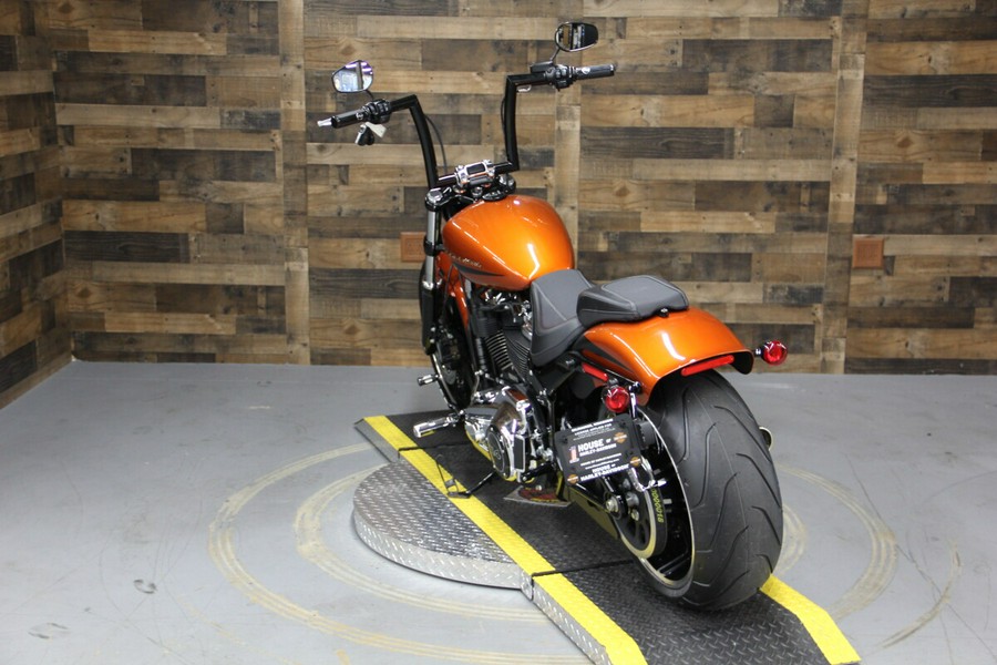 2019 Harley-Davidson Breakout 114 Scorched Orange/Black Denim