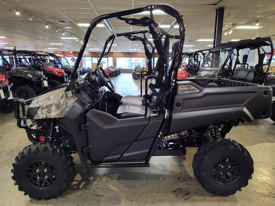 2024 Honda® Pioneer 700 Forest