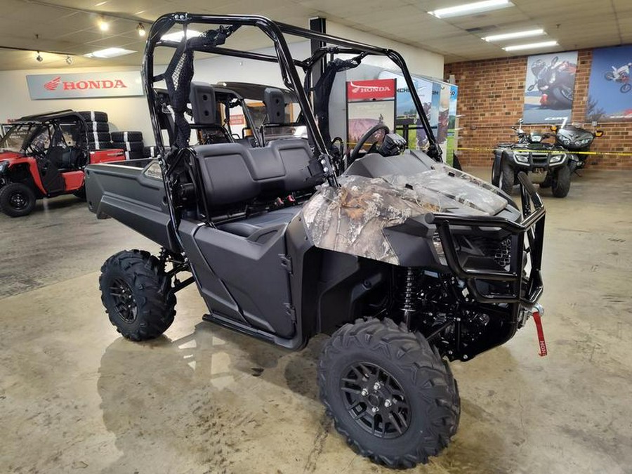 2024 Honda® Pioneer 700 Forest