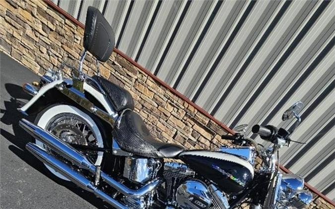 2017 Harley-Davidson® FLSTN - Softail® Deluxe