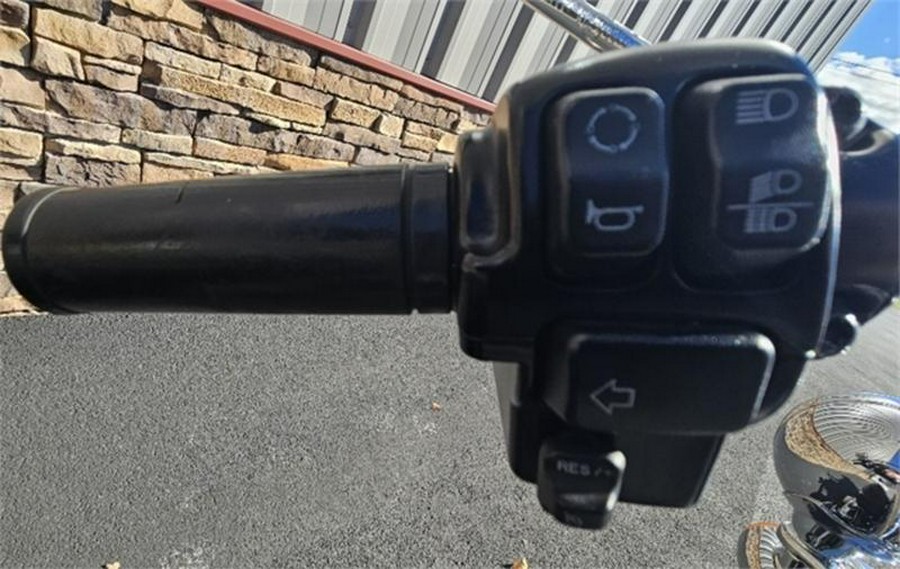 2017 Harley-Davidson® FLSTN - Softail® Deluxe