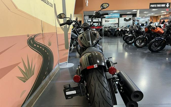 2025 Indian Motorcycle® Chief® Bobber Black Metallic