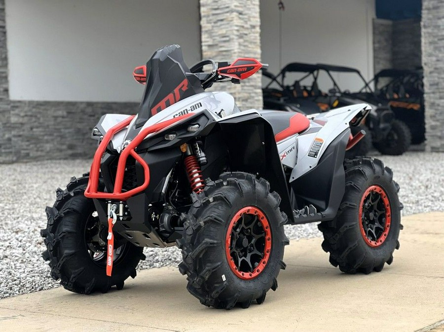 2026 Can-Am® Renegade X mr 1000 R Hyper Silver & Legion Red
