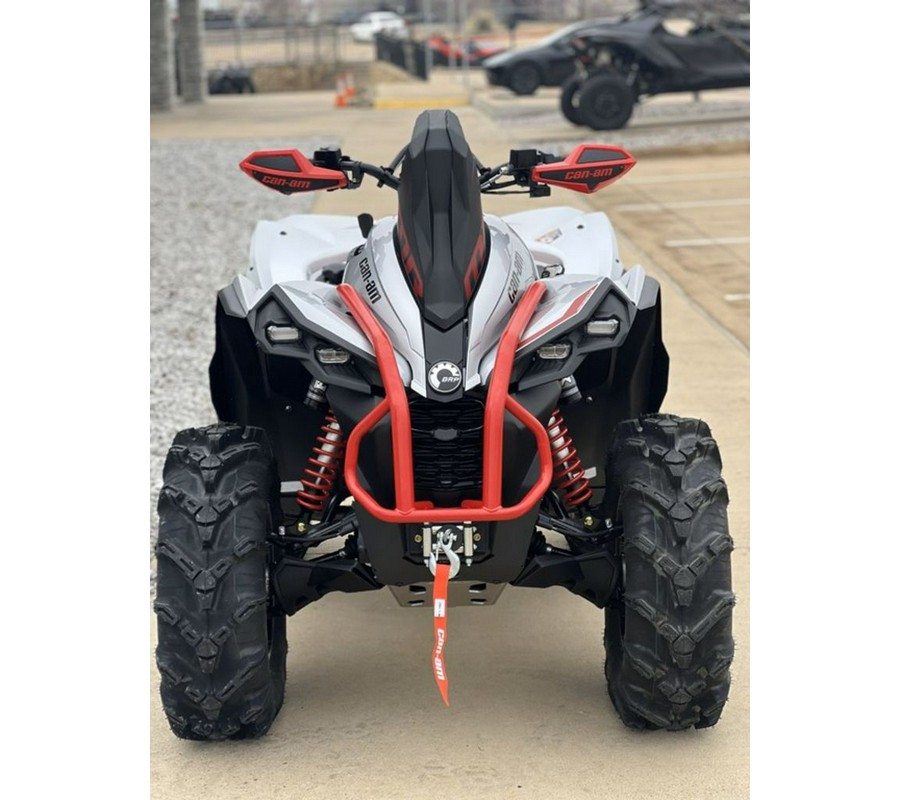 2026 Can-Am® Renegade X mr 1000 R Hyper Silver & Legion Red