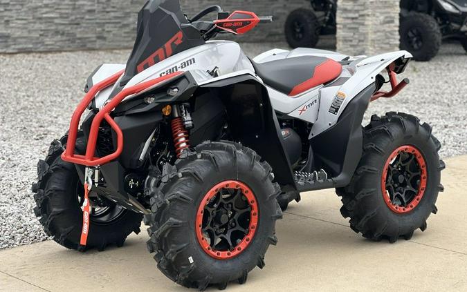 2026 Can-Am® Renegade X mr 1000 R Hyper Silver & Legion Red