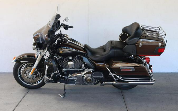 2013 Harley-Davidson® FLHTCUSE8 - CVO™ Ultra Classic® Electra Glide® 110th Anniversary Edition