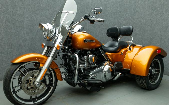 2015 HARLEY DAVIDSON FLRT FREEWHEELER TRIKE