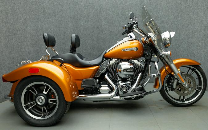 2015 HARLEY DAVIDSON FLRT FREEWHEELER TRIKE