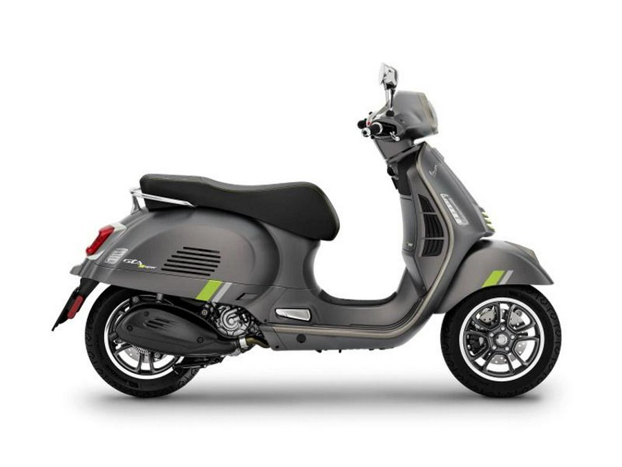 2024 Vespa GTS Super 300 Tech