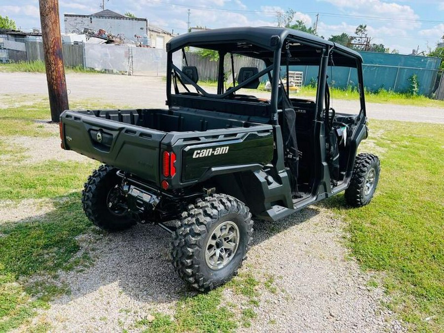 2024 Can-Am® Defender MAX Lone Star HD10