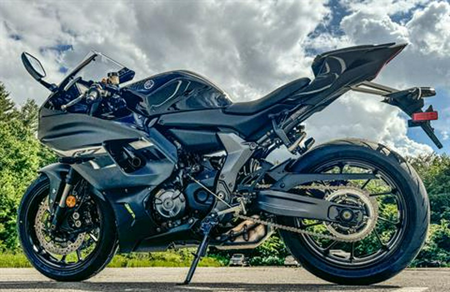 2024 Yamaha YZF-R7