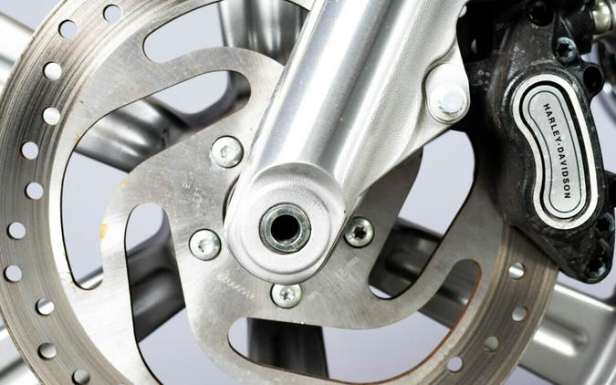 2022 Harley-Davidson Softail Standard