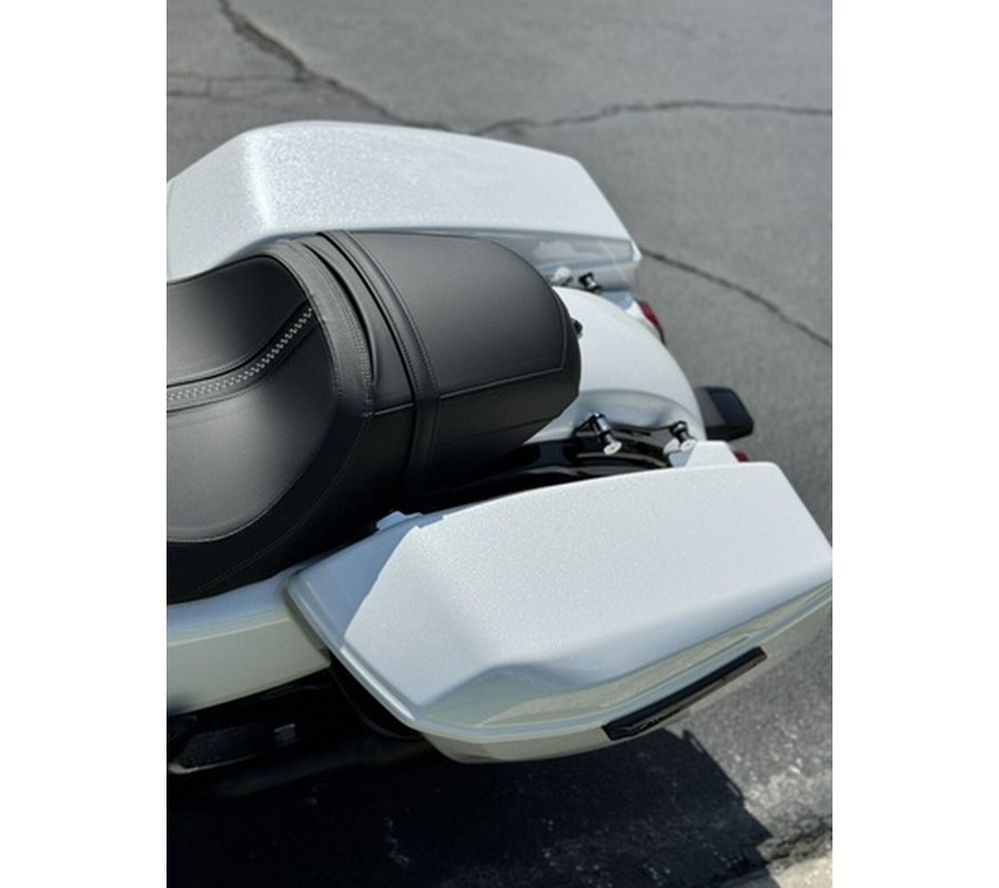 2025 Harley-Davidson FLTRX - Road Glide