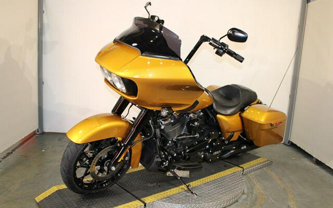 Used 2023 Harley-Davidson Road Glide Special Grand American Touring Motorcycle For Sale In Miami, Florida