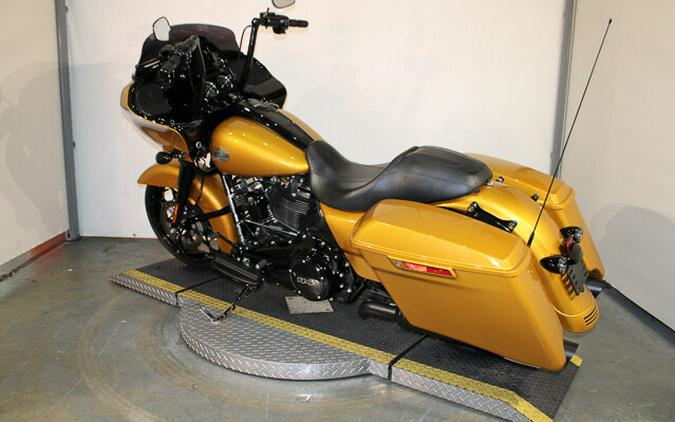 Used 2023 Harley-Davidson Road Glide Special Grand American Touring Motorcycle For Sale In Miami, Florida