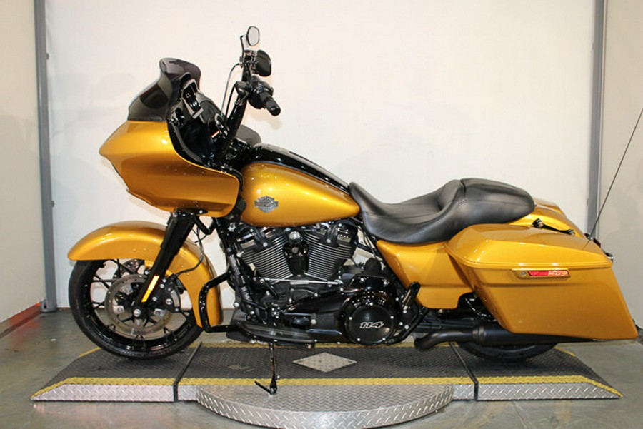 Used 2023 Harley-Davidson Road Glide Special Grand American Touring Motorcycle For Sale In Miami, Florida