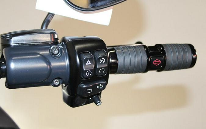 Used 2023 Harley-Davidson Road Glide Special Grand American Touring Motorcycle For Sale In Miami, Florida