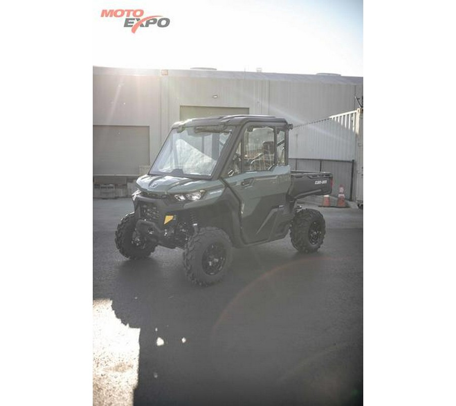 2026 Can-Am® Defender DPS CAB HD10
