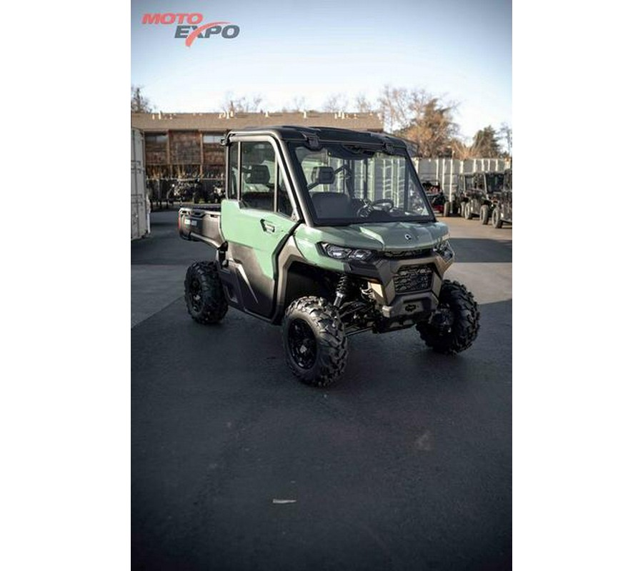 2026 Can-Am® Defender DPS CAB HD10