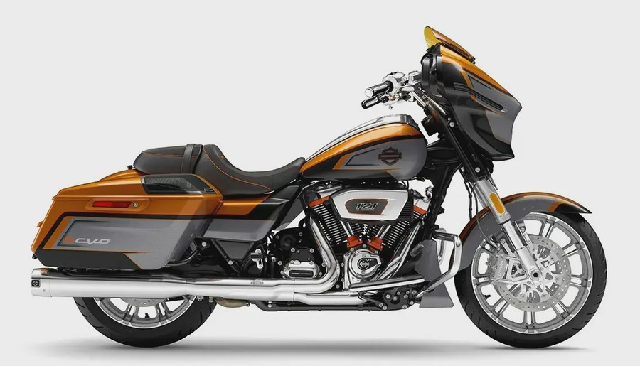 Harley-Davidson® CVO Street Glide 2026 Torched Orange CVO Tri-Tone