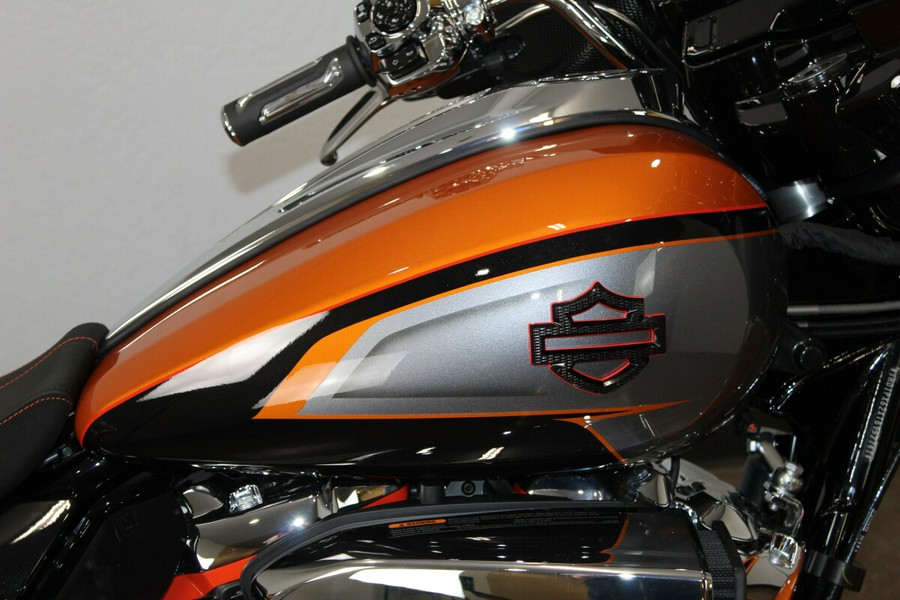 Harley-Davidson® CVO Street Glide 2026 Torched Orange CVO Tri-Tone