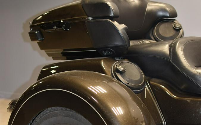 2020 Harley-Davidson Tri Glide Ultra FLHTCUTG