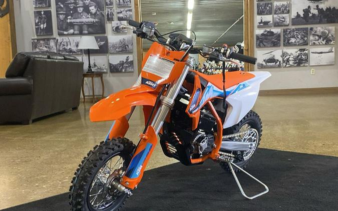 2024 KTM SX-E 3