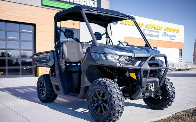 2024 Can-Am® Defender XT HD7