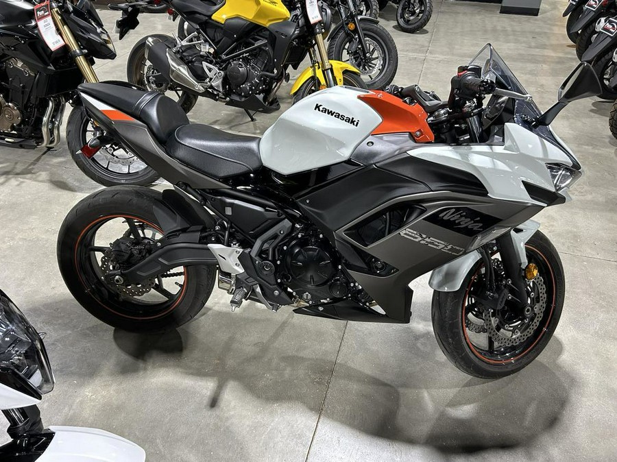 2023 Kawasaki Ninja® 650 Base