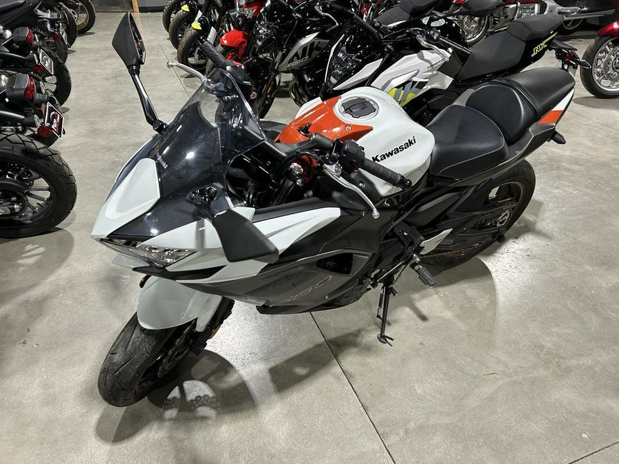 2023 Kawasaki Ninja® 650 Base