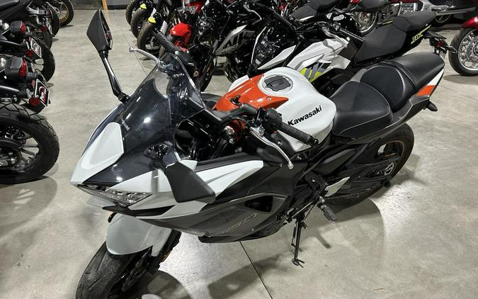 2023 Kawasaki Ninja® 650 Base