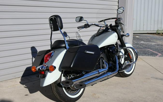 2024 Kawasaki VULCAN 900 CLASSIC