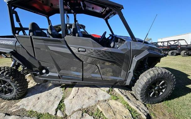2025 Polaris® General XP 4 1000 Premium