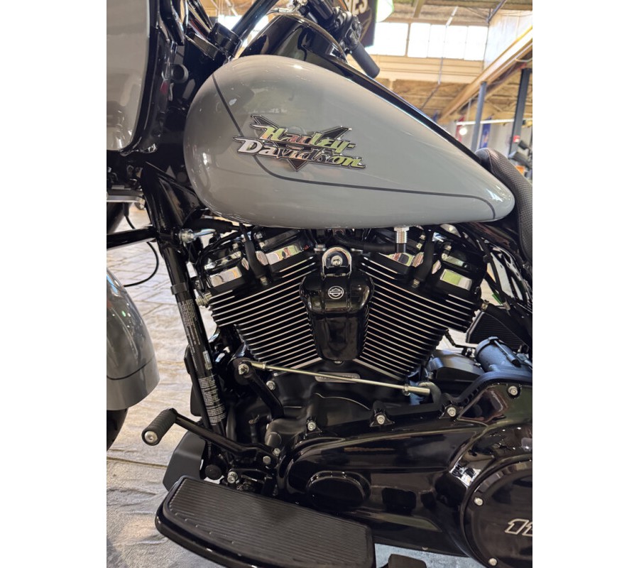 2025 Harley-Davidson Road Glide 3