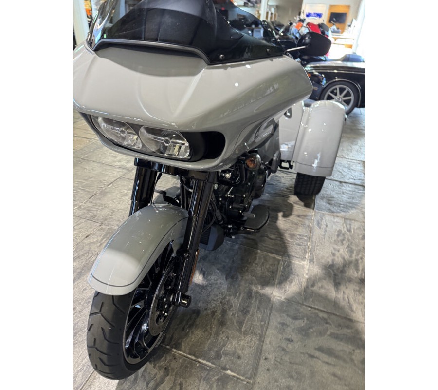 2025 Harley-Davidson Road Glide 3