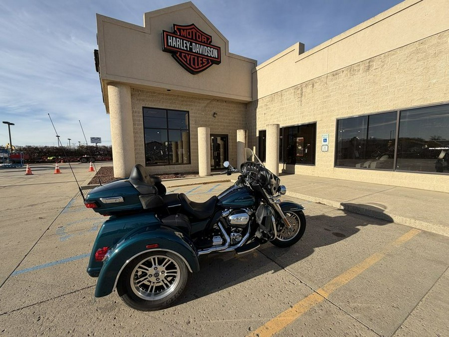 2020 Harley-Davidson® FLHTCUTG - Tri Glide® Ultra