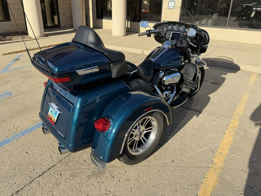 2020 Harley-Davidson® FLHTCUTG - Tri Glide® Ultra
