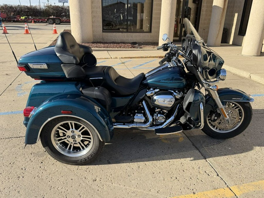 2020 Harley-Davidson® FLHTCUTG - Tri Glide® Ultra