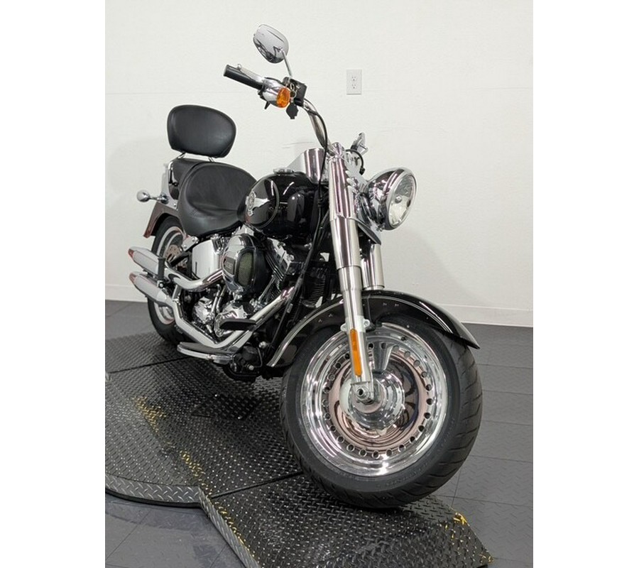 2016 Harley-Davidson Fat Boy® – Legendary Muscle Cruiser